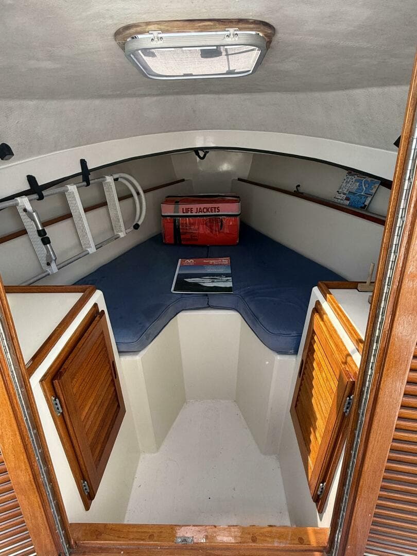 1996 Oldport Marine Oldport Marine 26