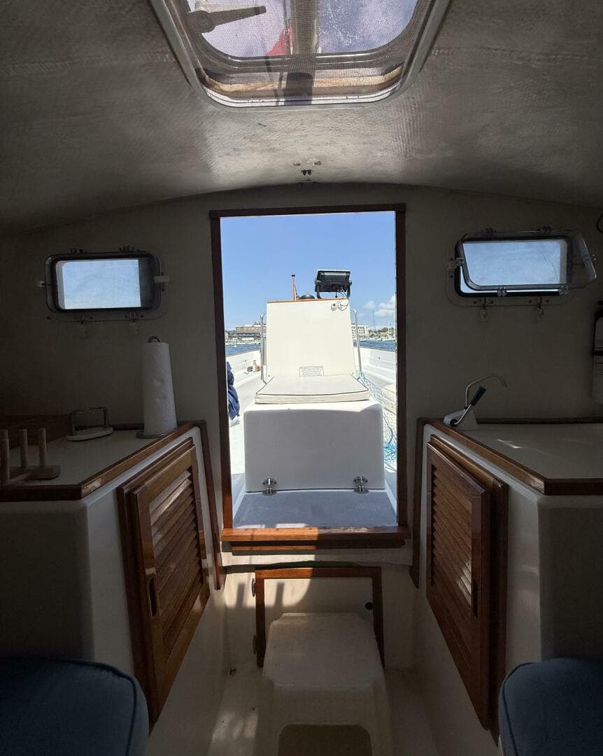 1996 Oldport Marine Oldport Marine 26