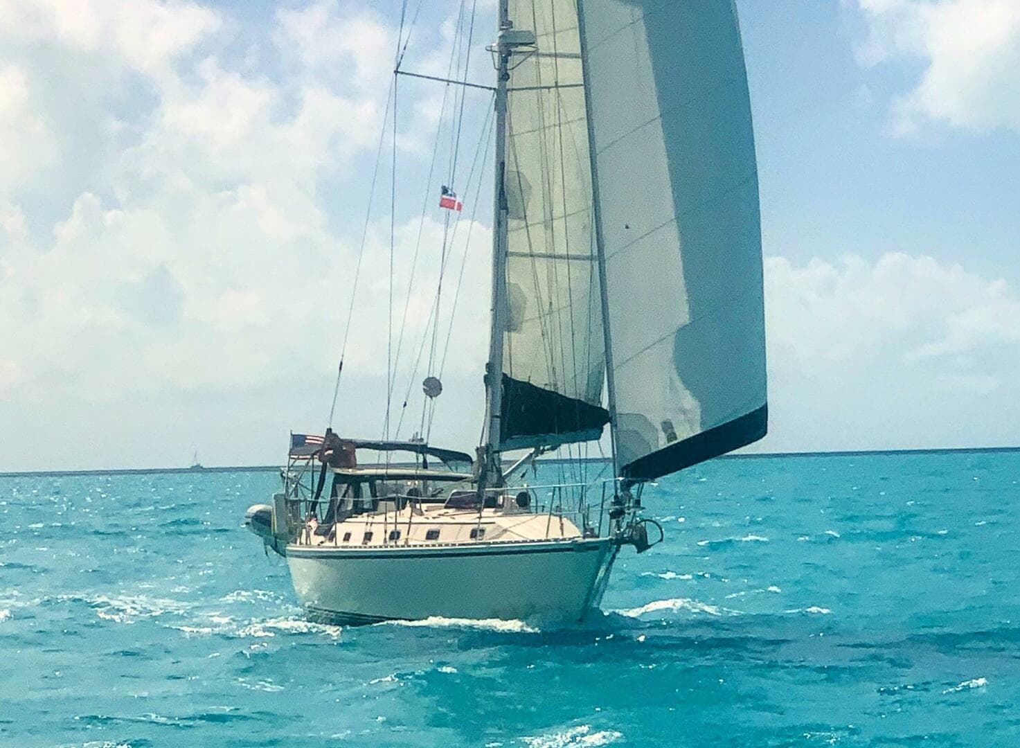 2005 Caliber 40 LRC SE Mer Du Jour Main Profile