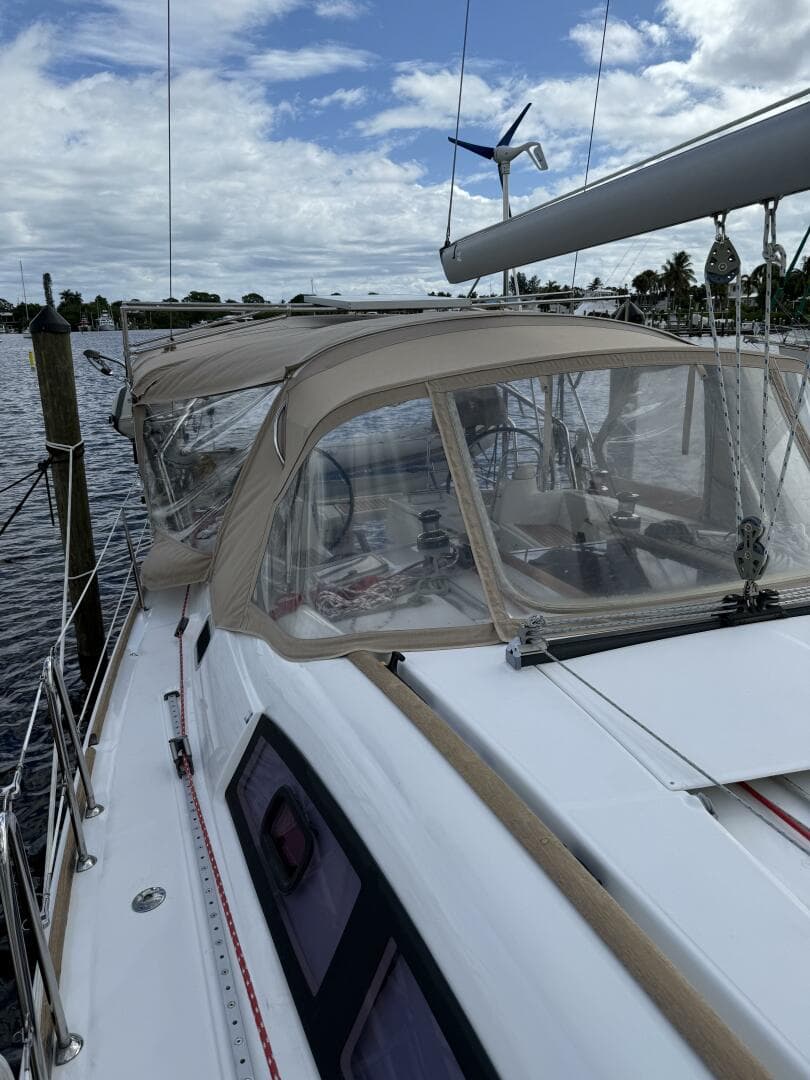 2012 Beneteau 43