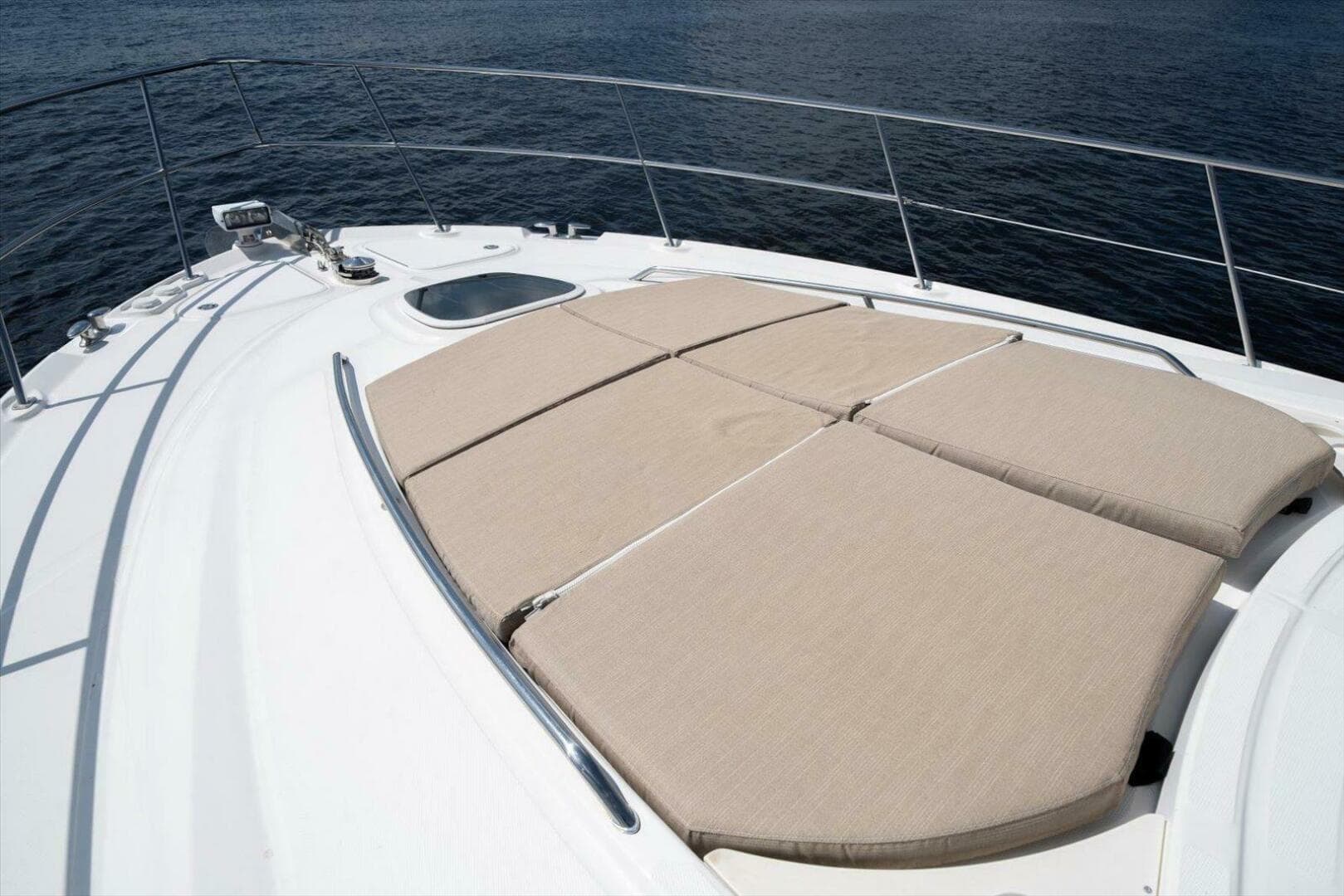 2007 Sea Ray 52 Sedan Bridge