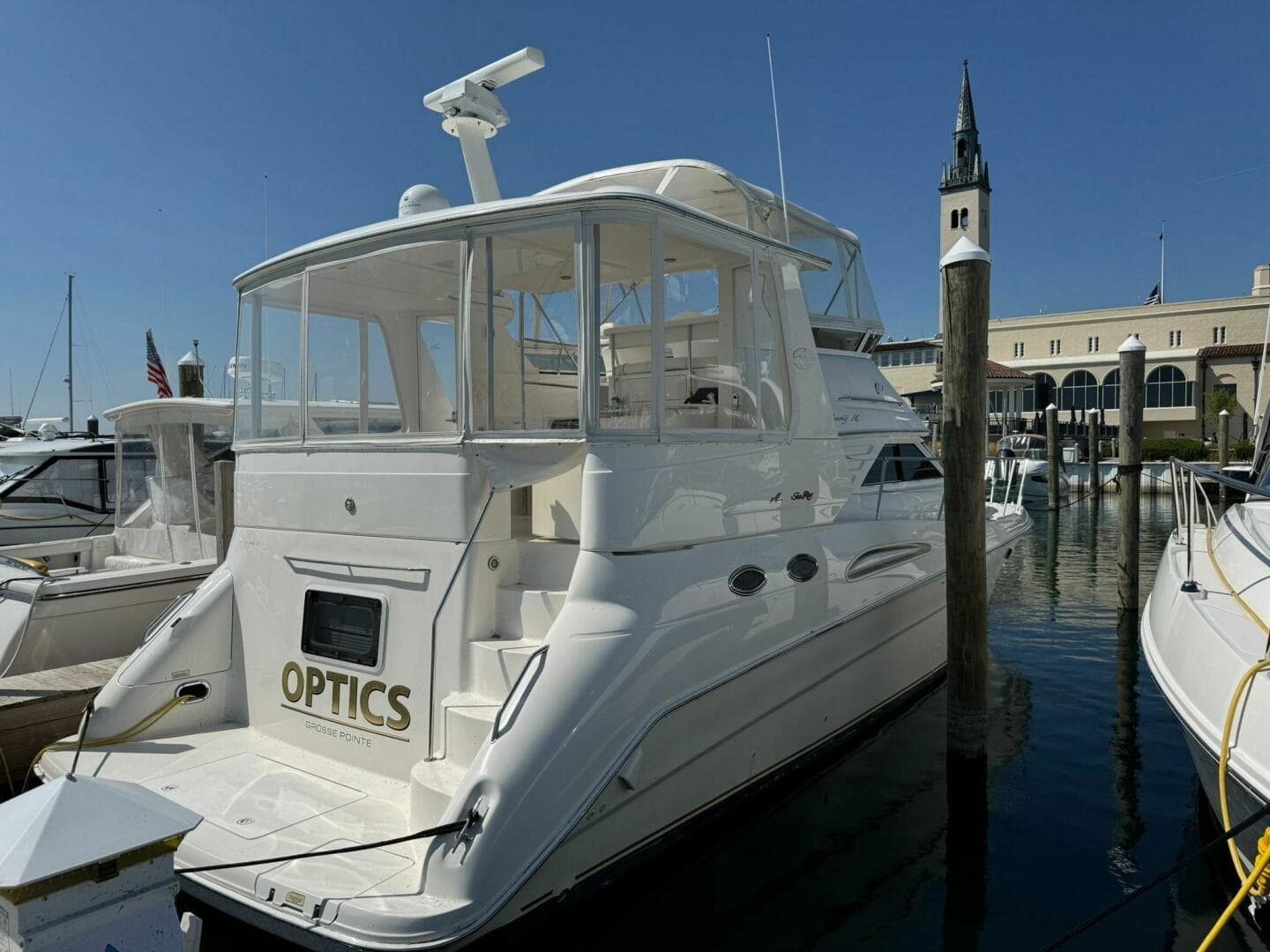 1999 Sea Ray 420 Aft Cabin