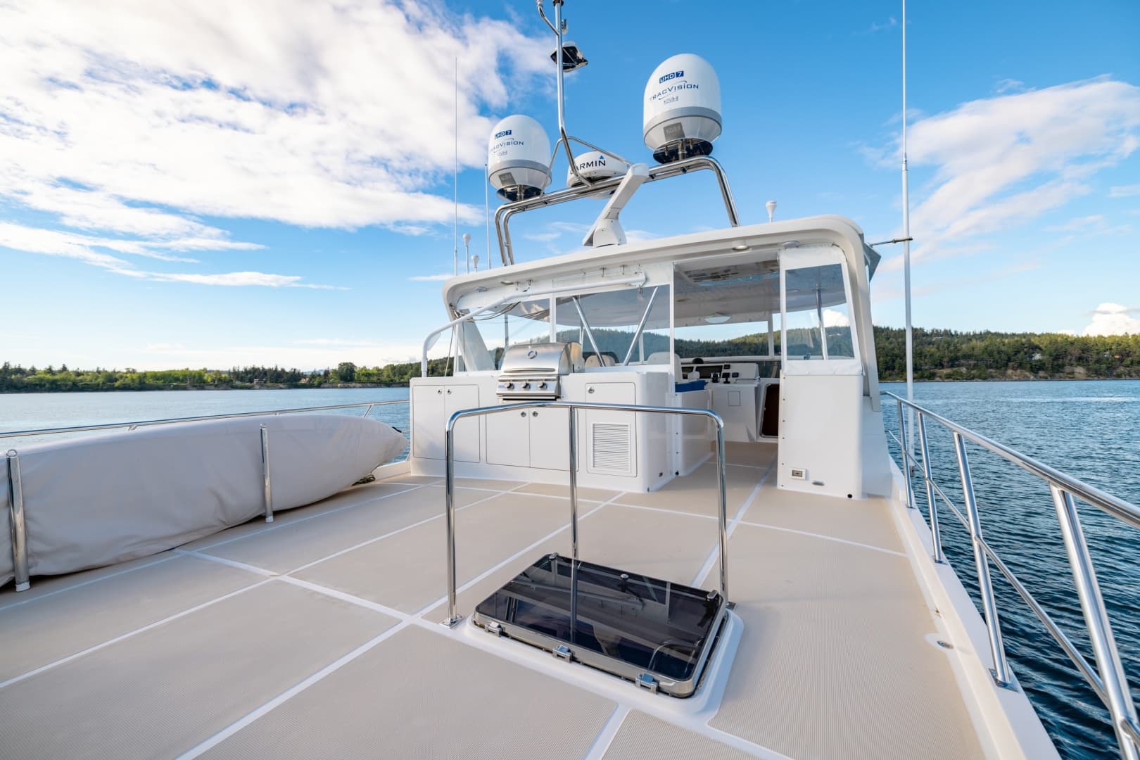 2023 Offshore Yachts ELV