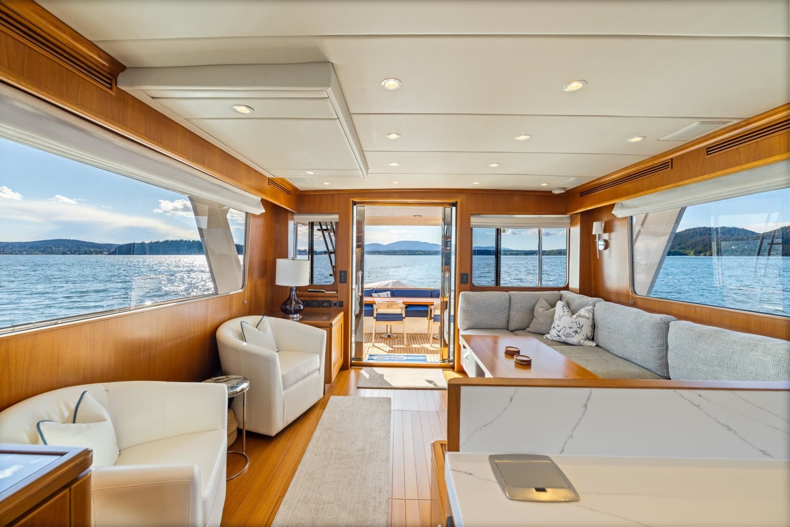 2023 Offshore Yachts ELV