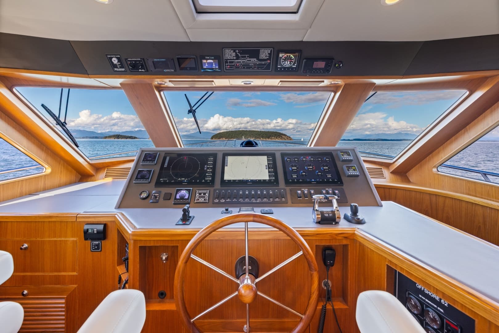 2023 Offshore Yachts ELV