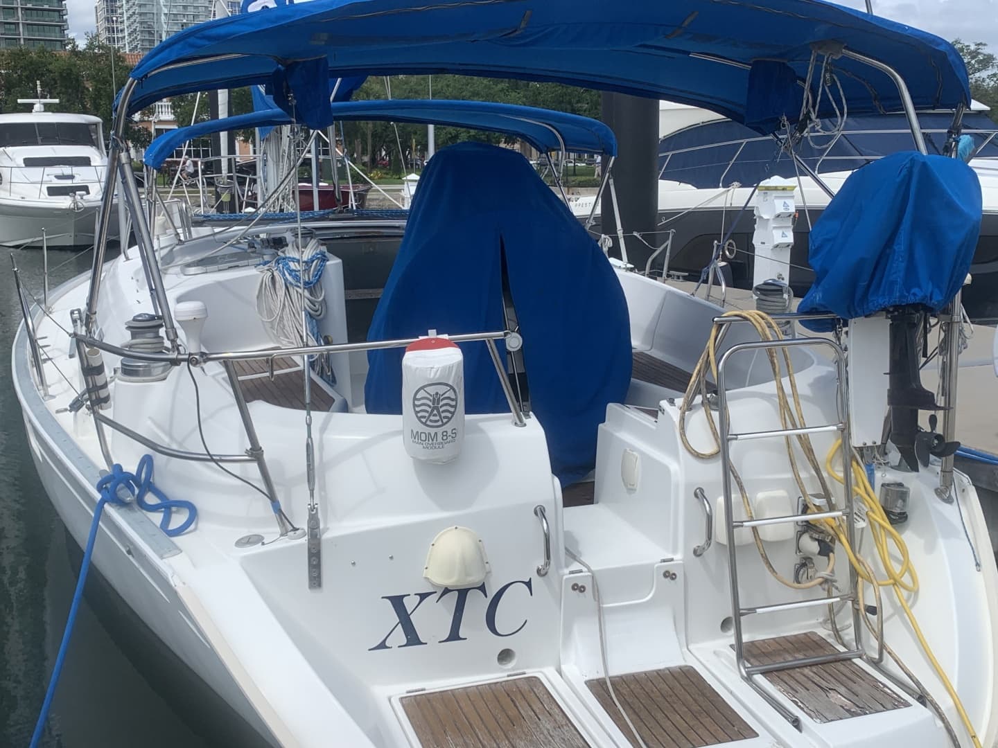 1998 Beneteau 463