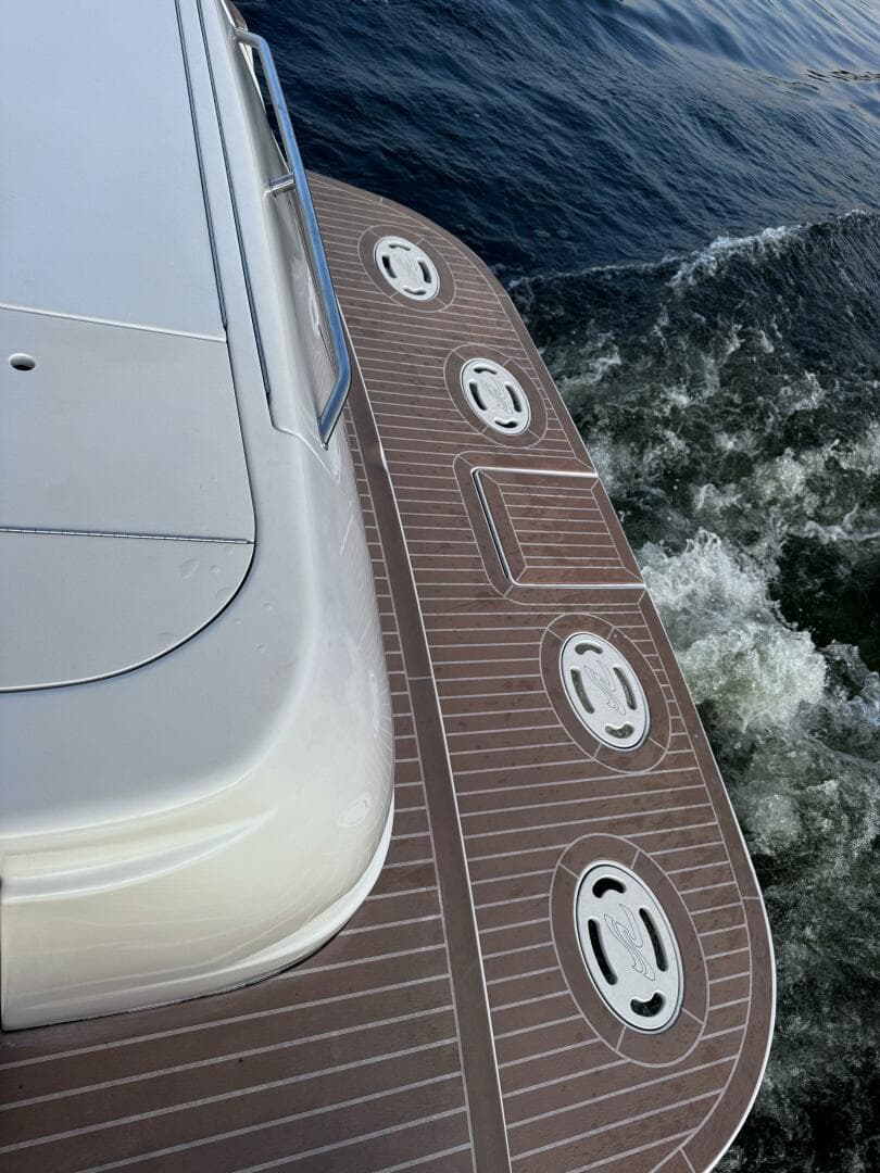 2000 Sea Ray 450 Express Bridge