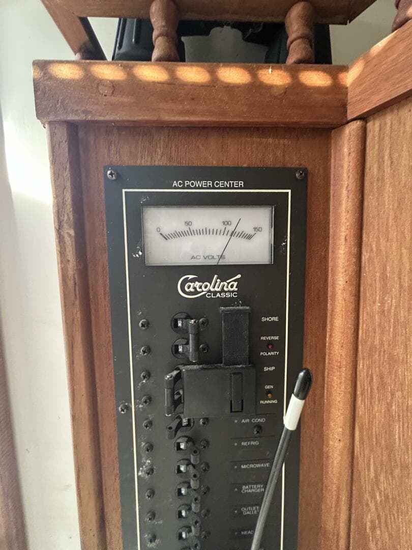 1995 Carolina Classic 28 Express