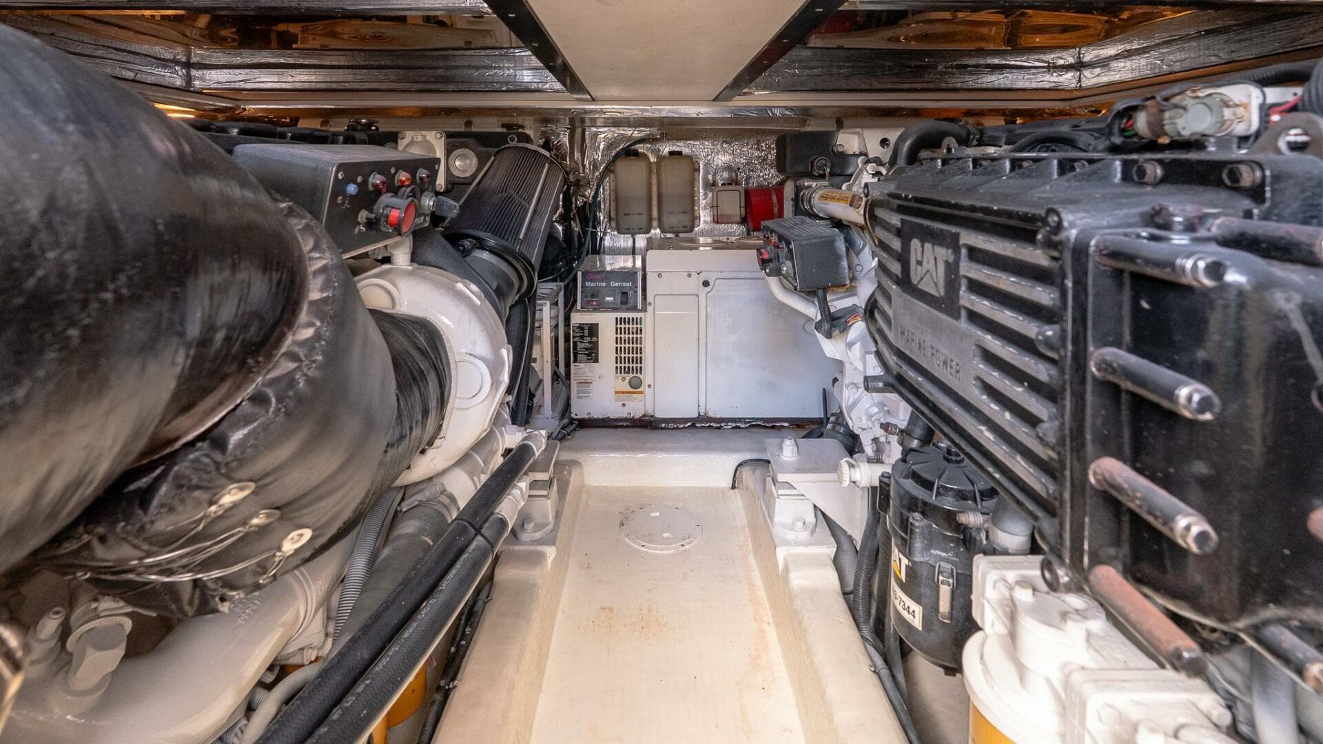 2005 Riviera 51 Flybridge