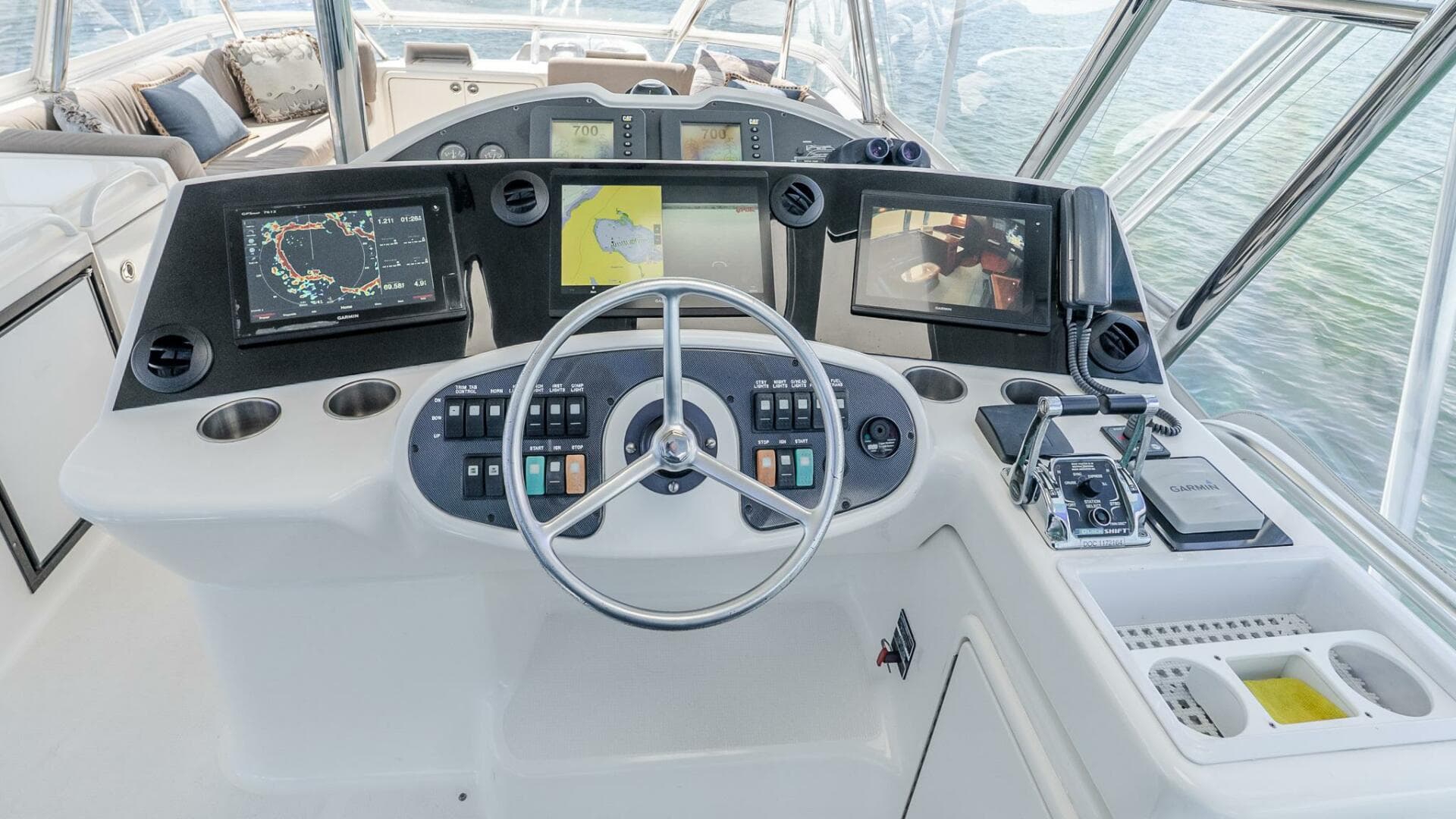 2005 Riviera 51 Flybridge