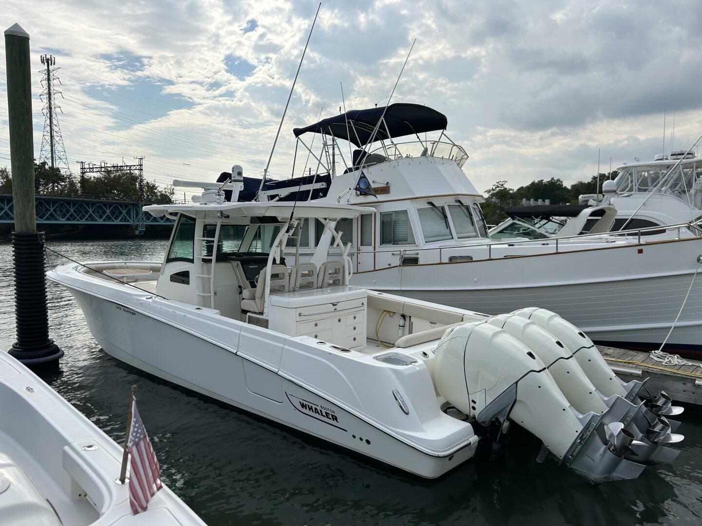 2017 Boston Whaler 370 Outrage
