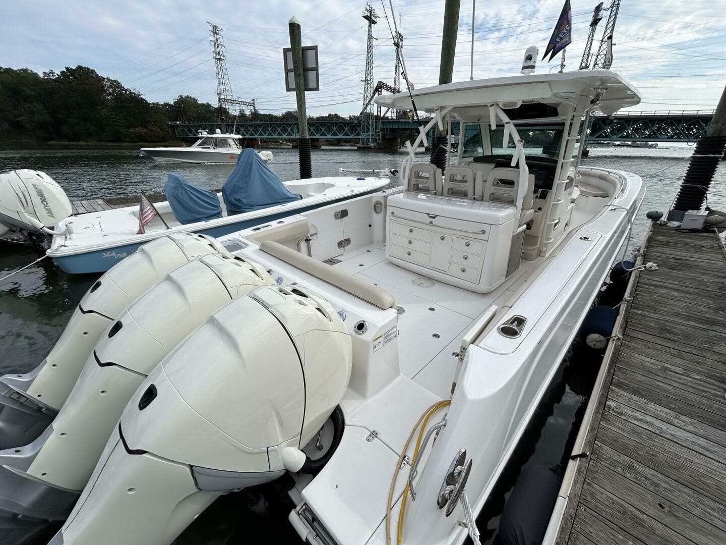 2017 Boston Whaler 370 Outrage