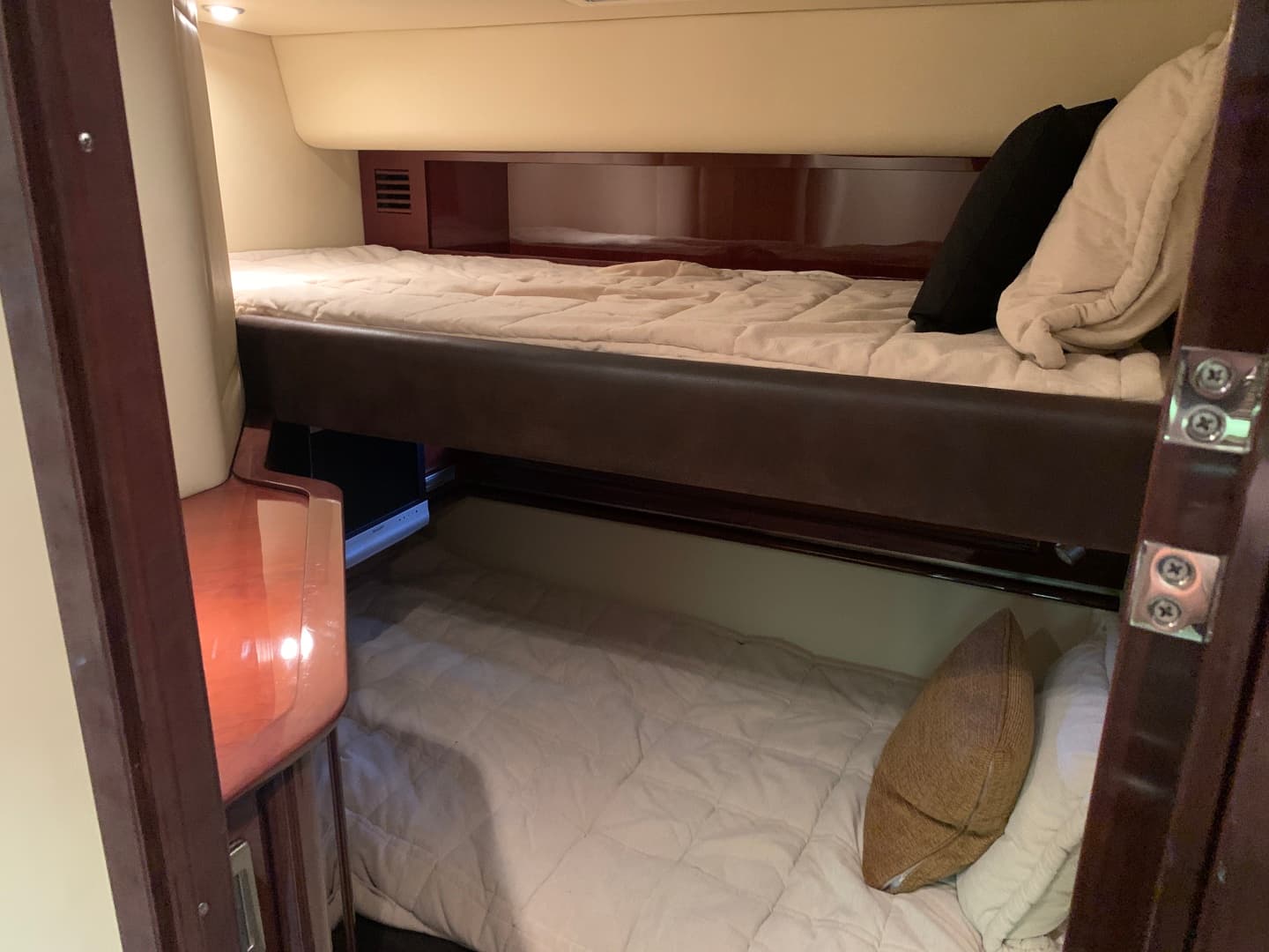 2007 Sea Ray 52 SUNDANCER