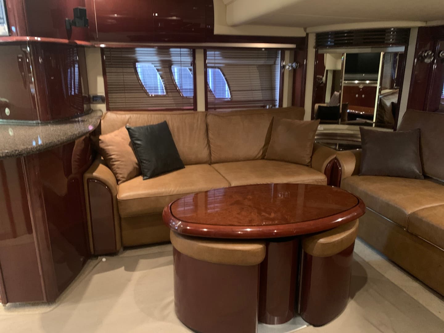 2007 Sea Ray 52 SUNDANCER