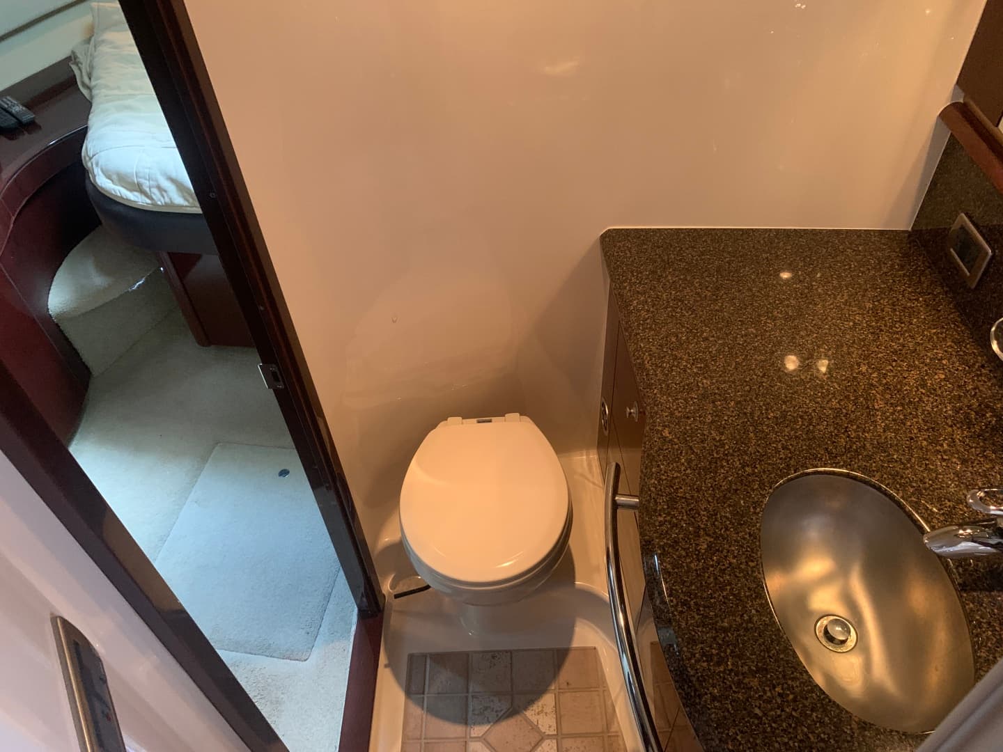 2007 Sea Ray 52 SUNDANCER