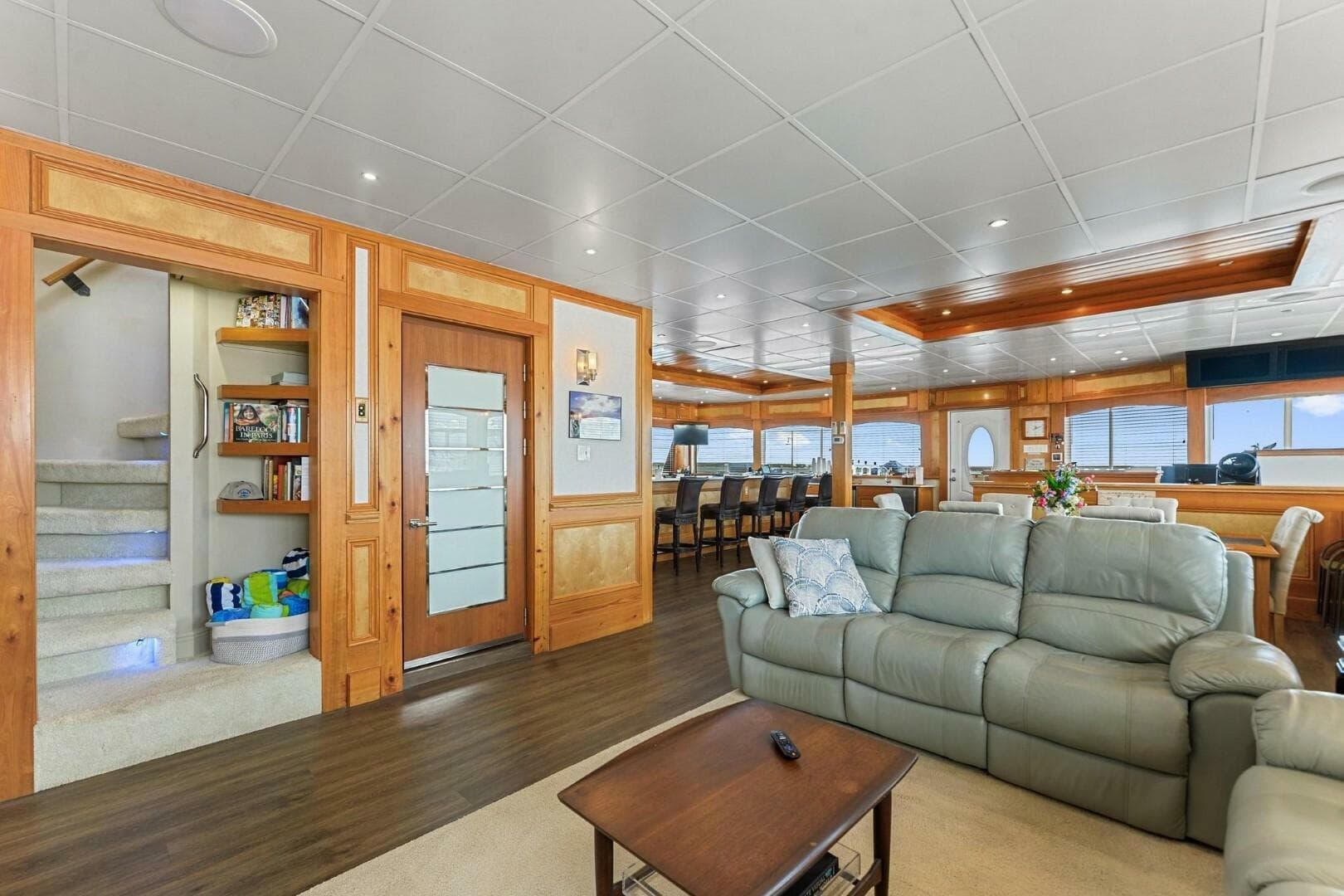 2018 Avenger Luxury Catamaran Coastal Cruiser