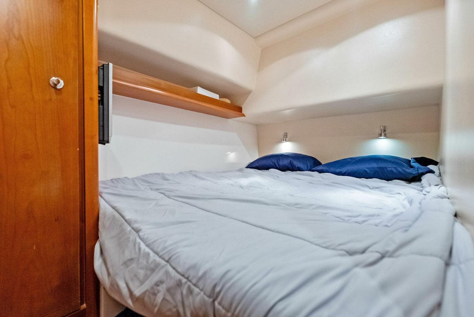 2006 Bertram Convertible