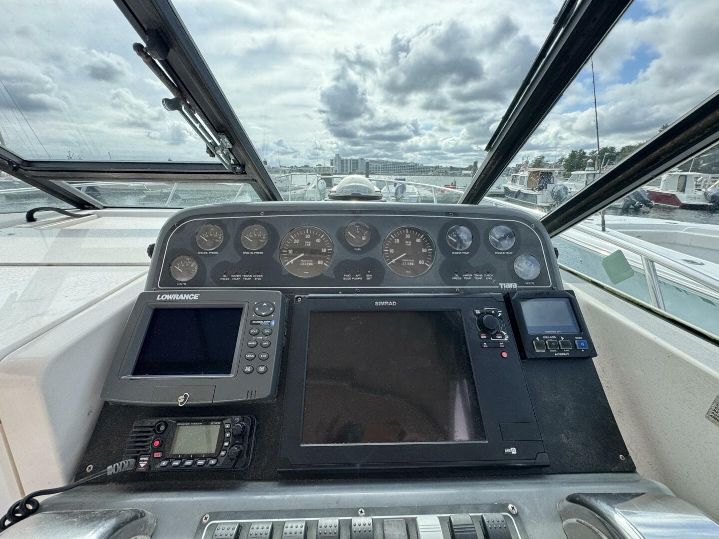 1999 Tiara Yachts 2900 Open