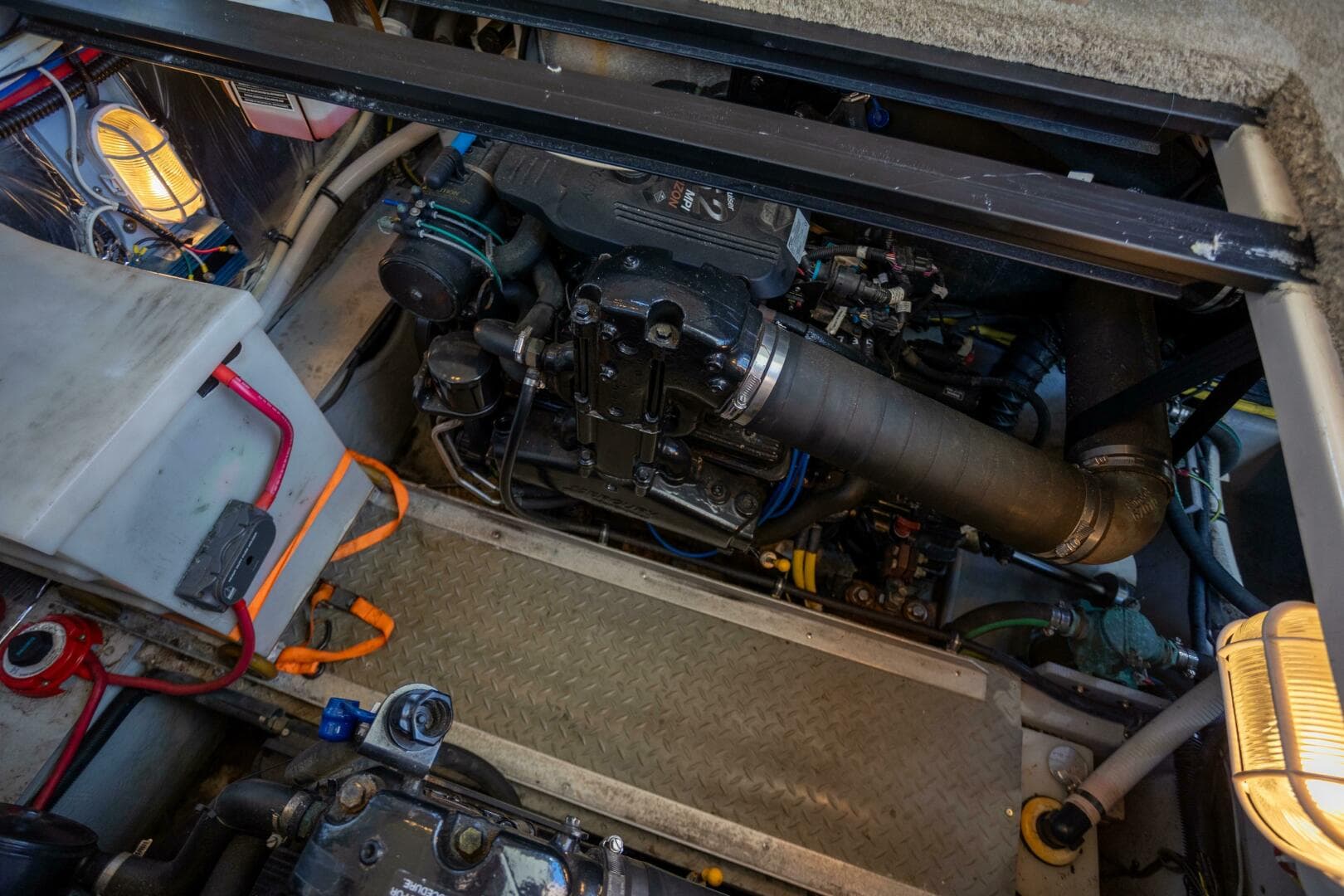 2008 Meridian 341 Sedan