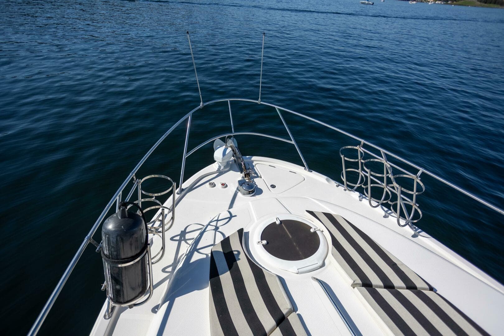 2008 Meridian 341 Sedan