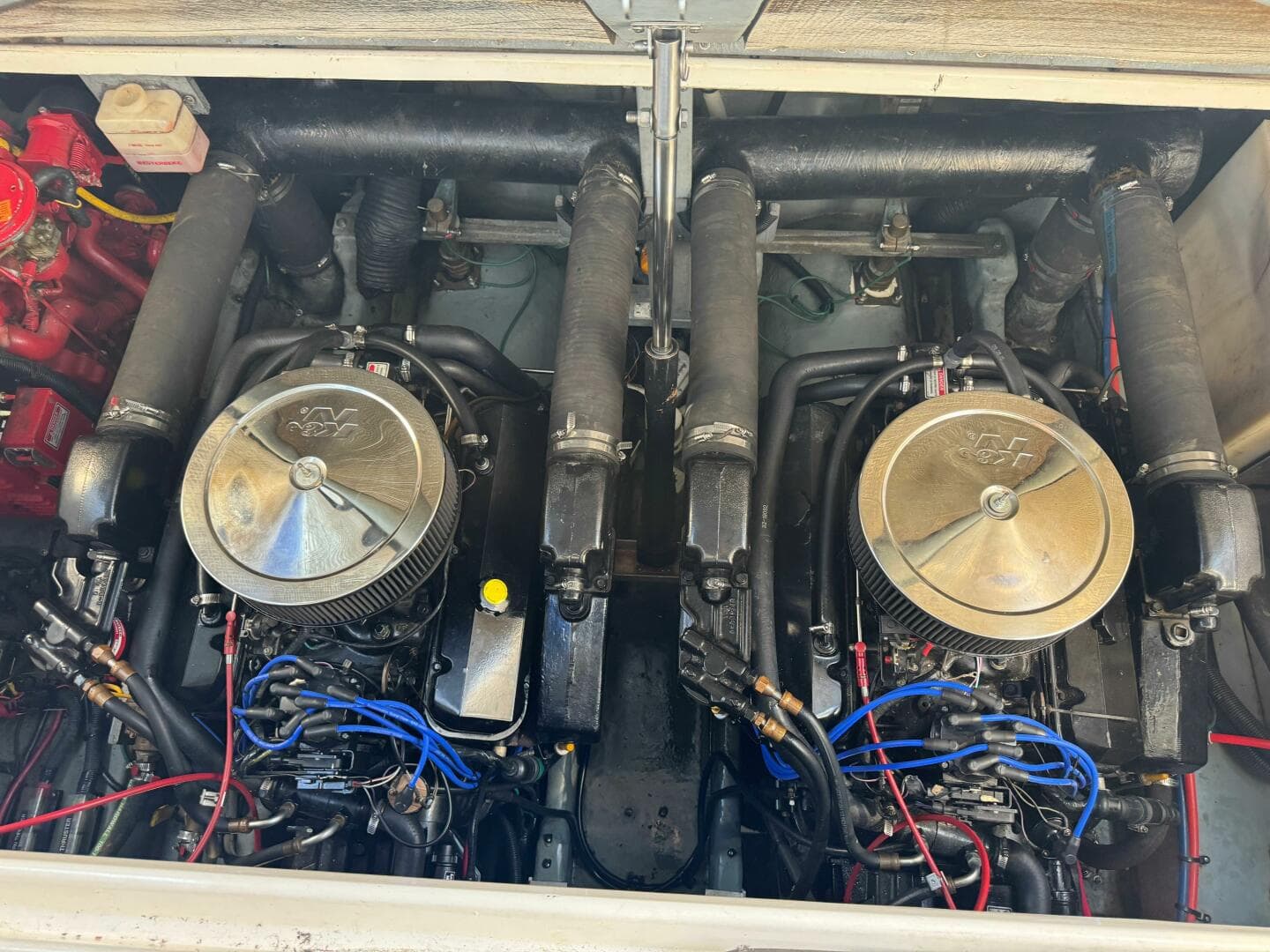 1997 Sea Ray 330 Sundancer