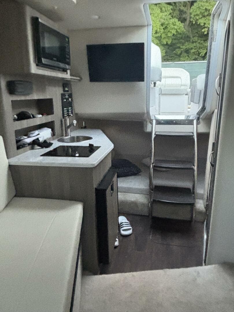 2021 Regal 26 Express