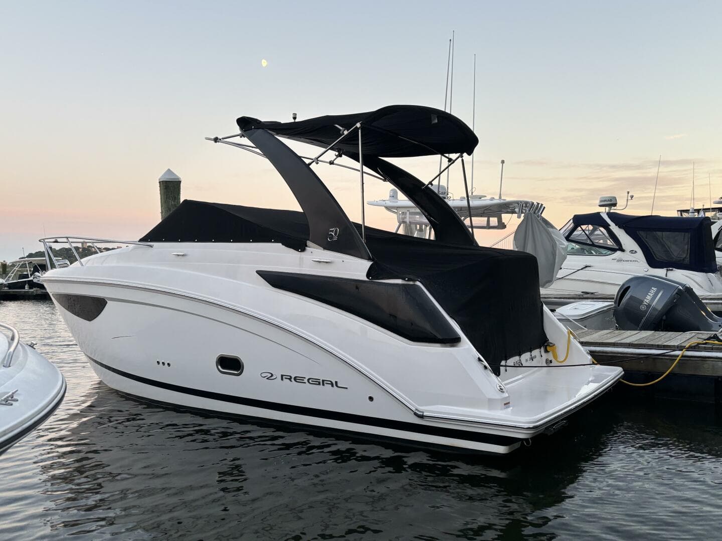 2021 Regal 26 Express