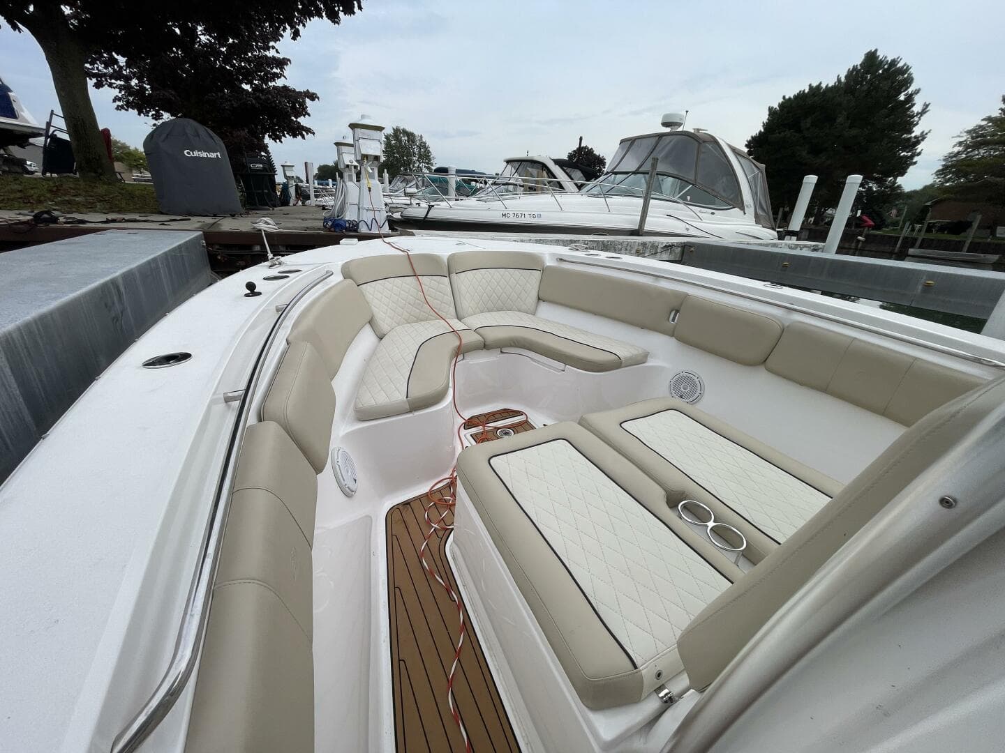 2017 Sea Fox 288 Commander