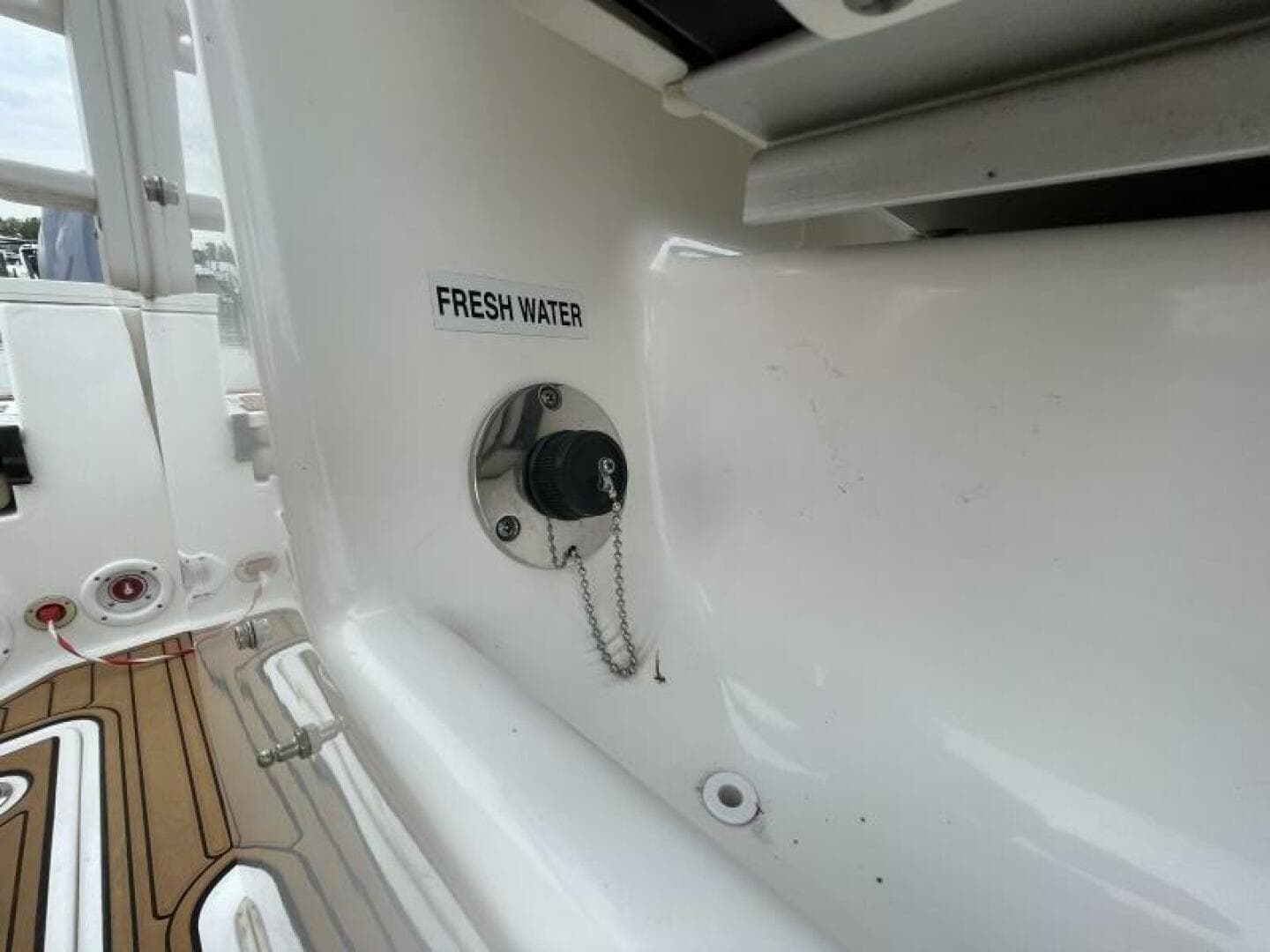 2017 Sea Fox 288 Commander