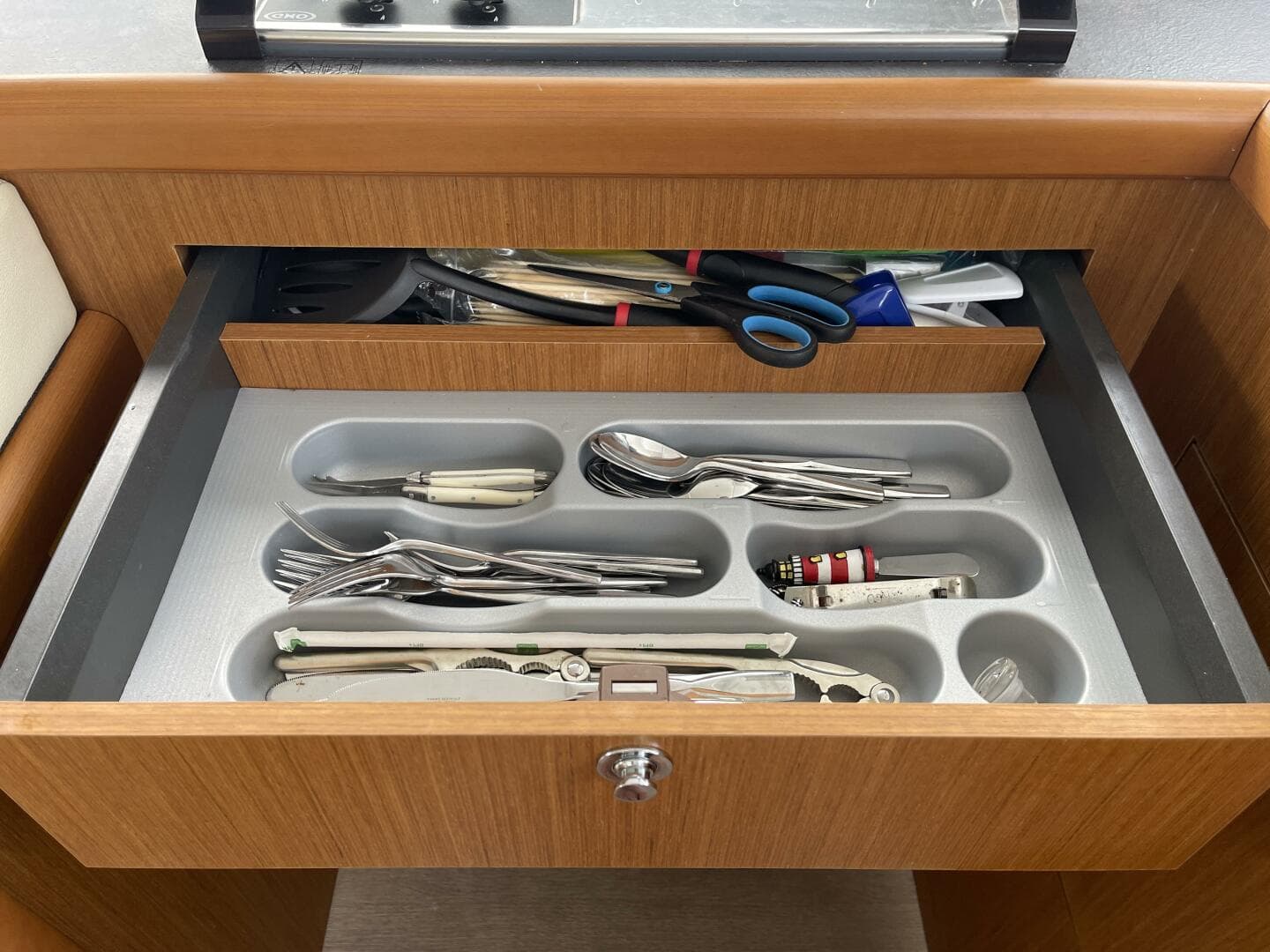 2018 Beneteau Swift Trawler 35- Flybridge