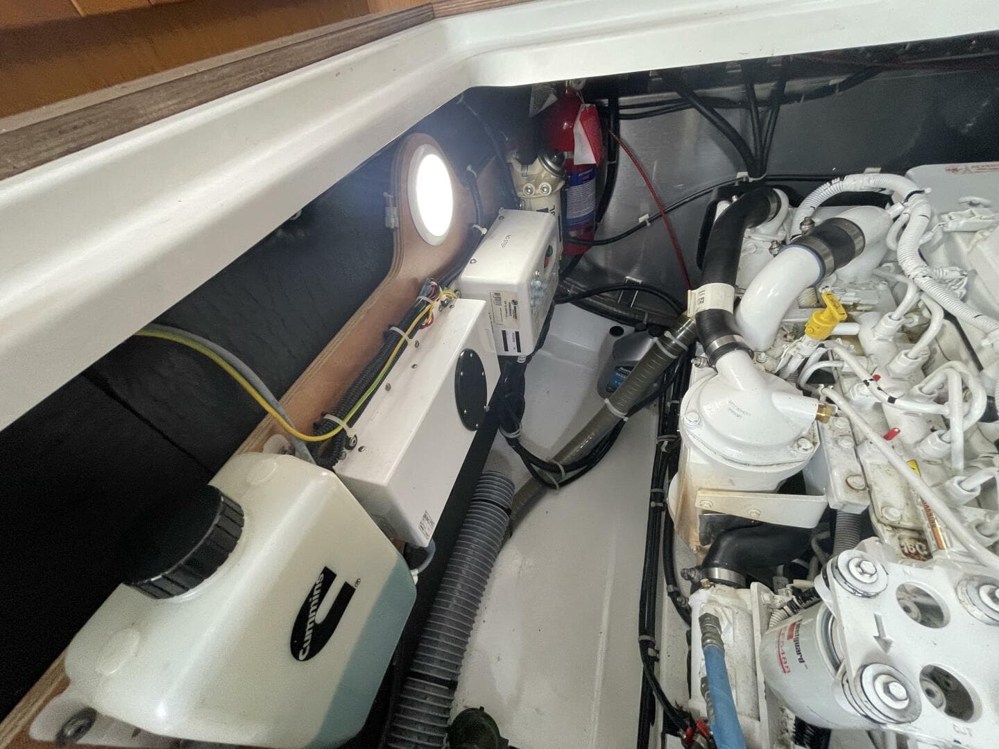 2018 Beneteau Swift Trawler 35- Flybridge