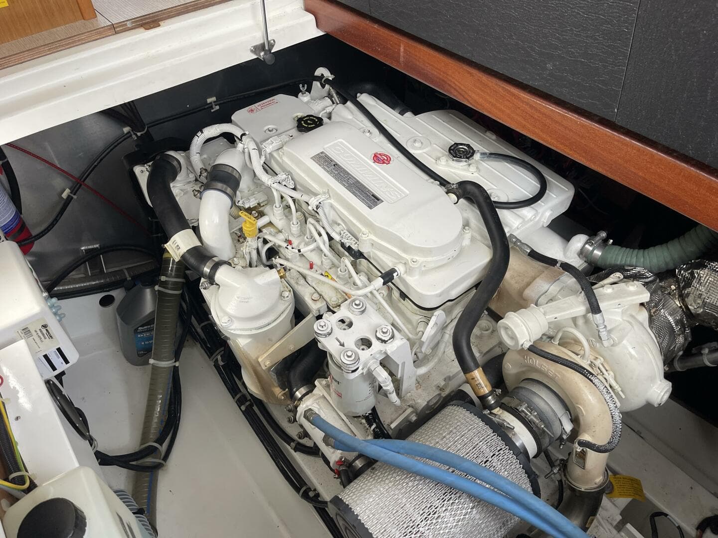 2018 Beneteau Swift Trawler 35- Flybridge