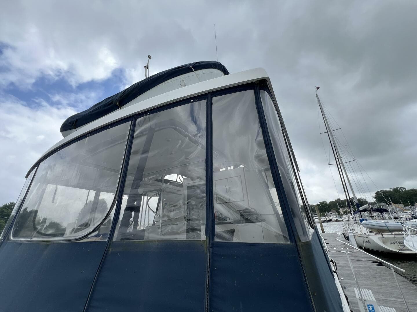 1997 Mainship 47 Motor Yacht