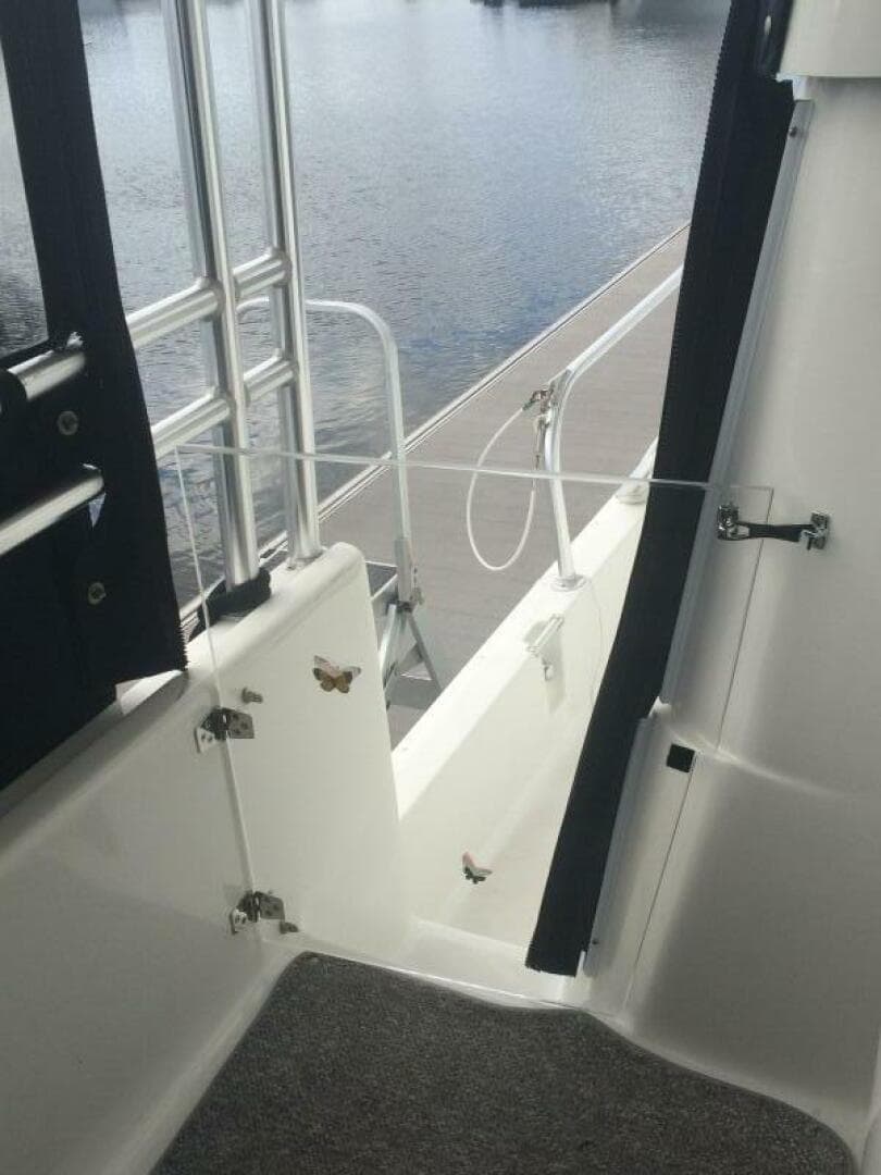 1997 Mainship 47 Motor Yacht