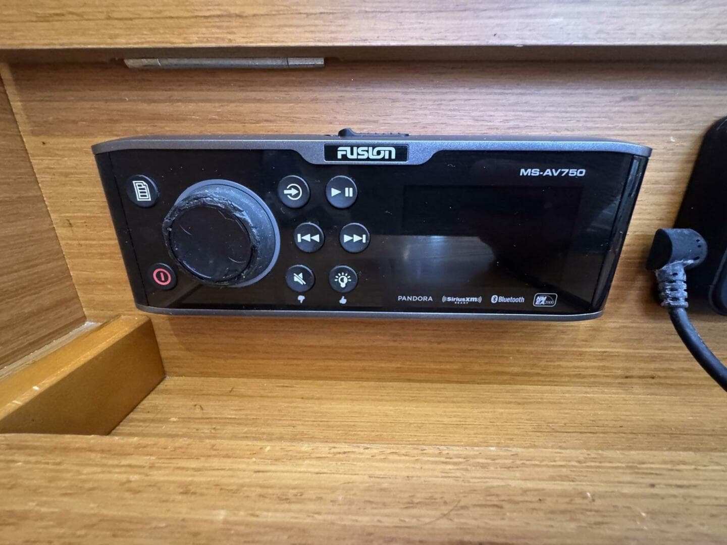 2018 Jeanneau Sun Odyssey 389