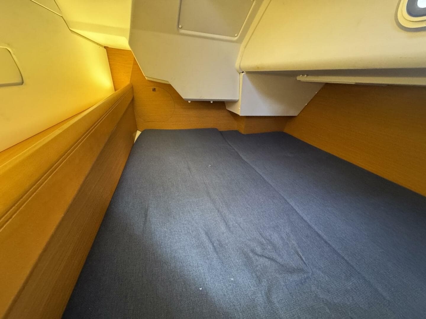 2018 Jeanneau Sun Odyssey 389