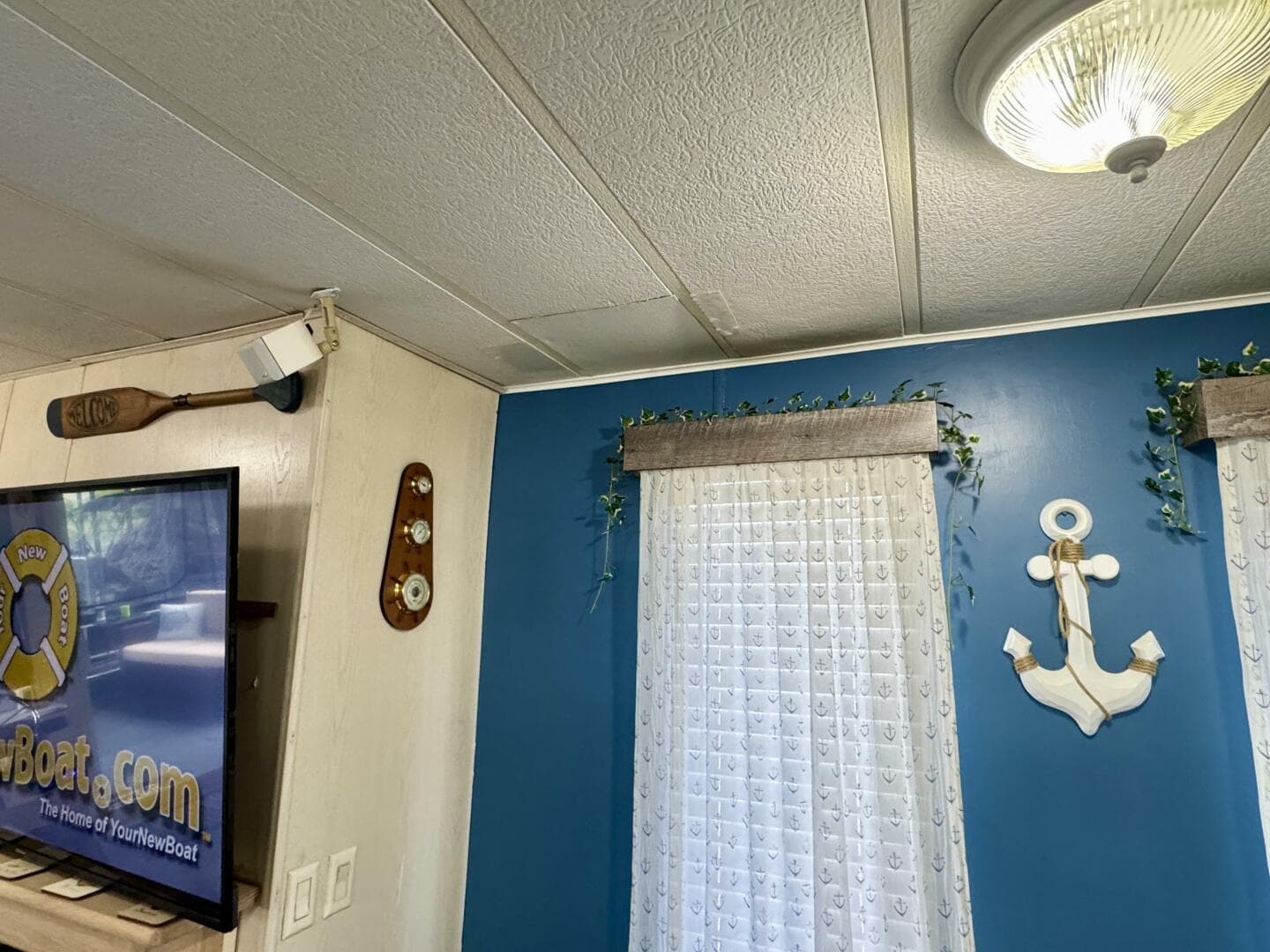 1999 Aqua Chalet 16 x 68 Widebody