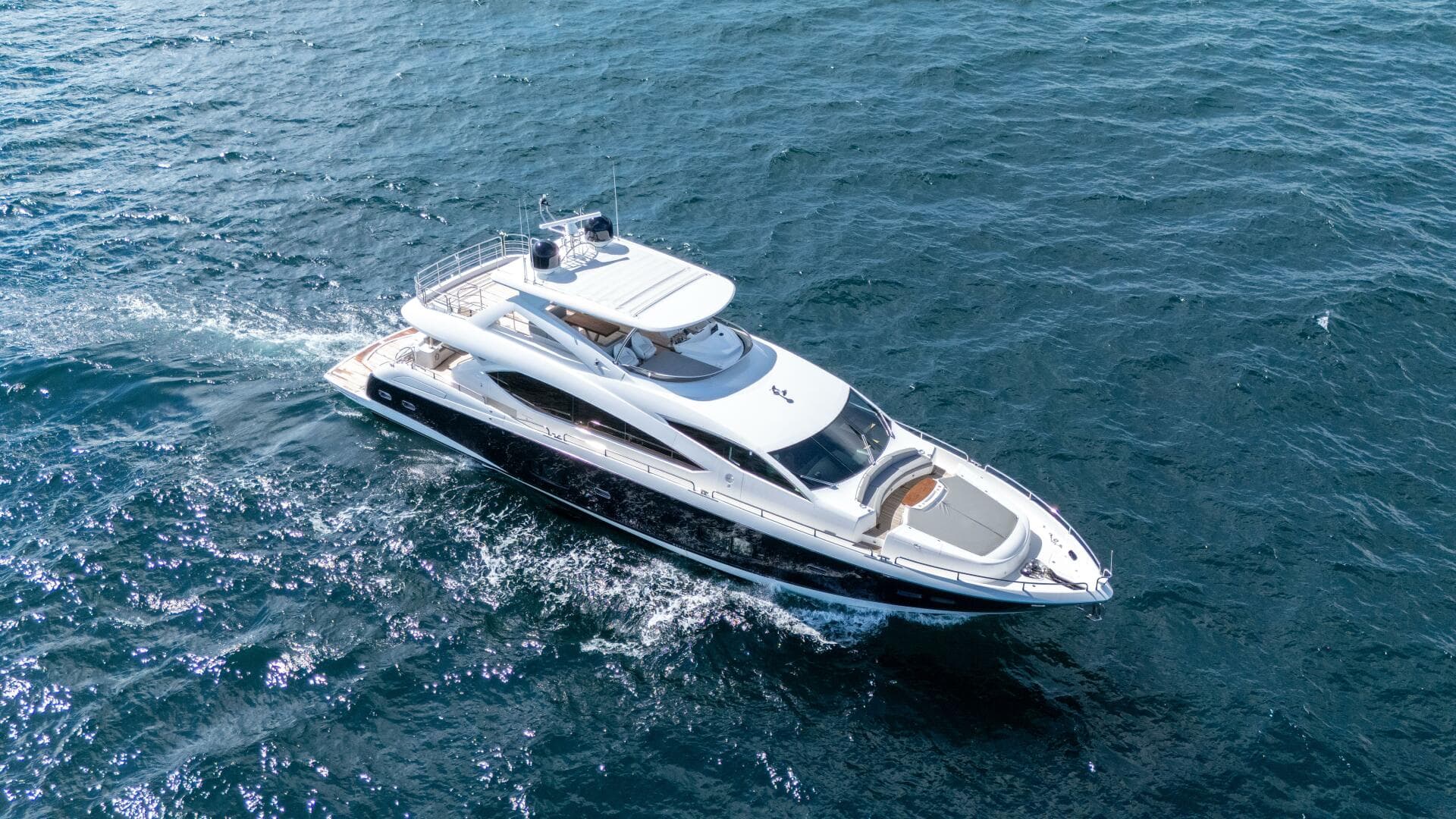 2012 Sunseeker 88 Yacht