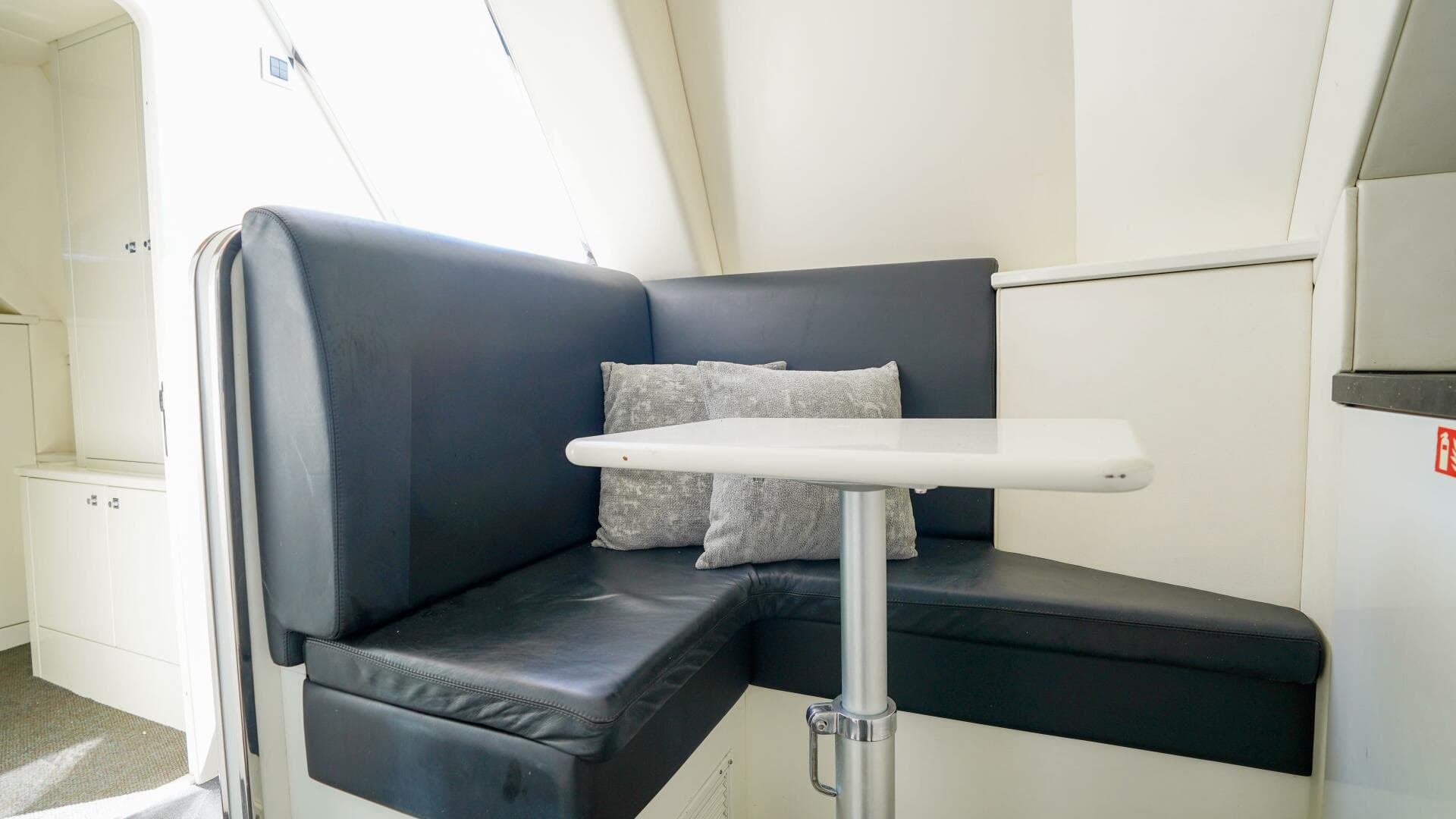 2012 Sunseeker 88 Yacht