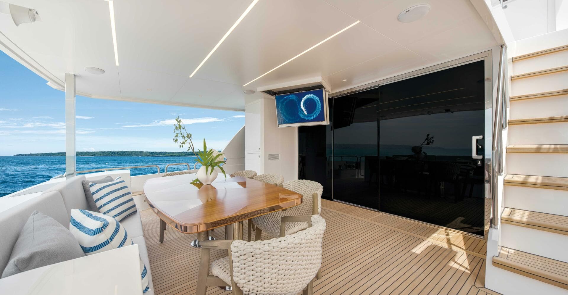 Horizon FD80 Hull 17