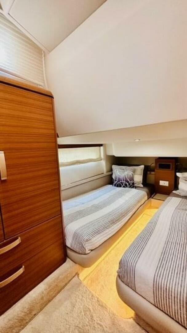 2022 Greenline 48 Diesel Flybridge with Hardtop