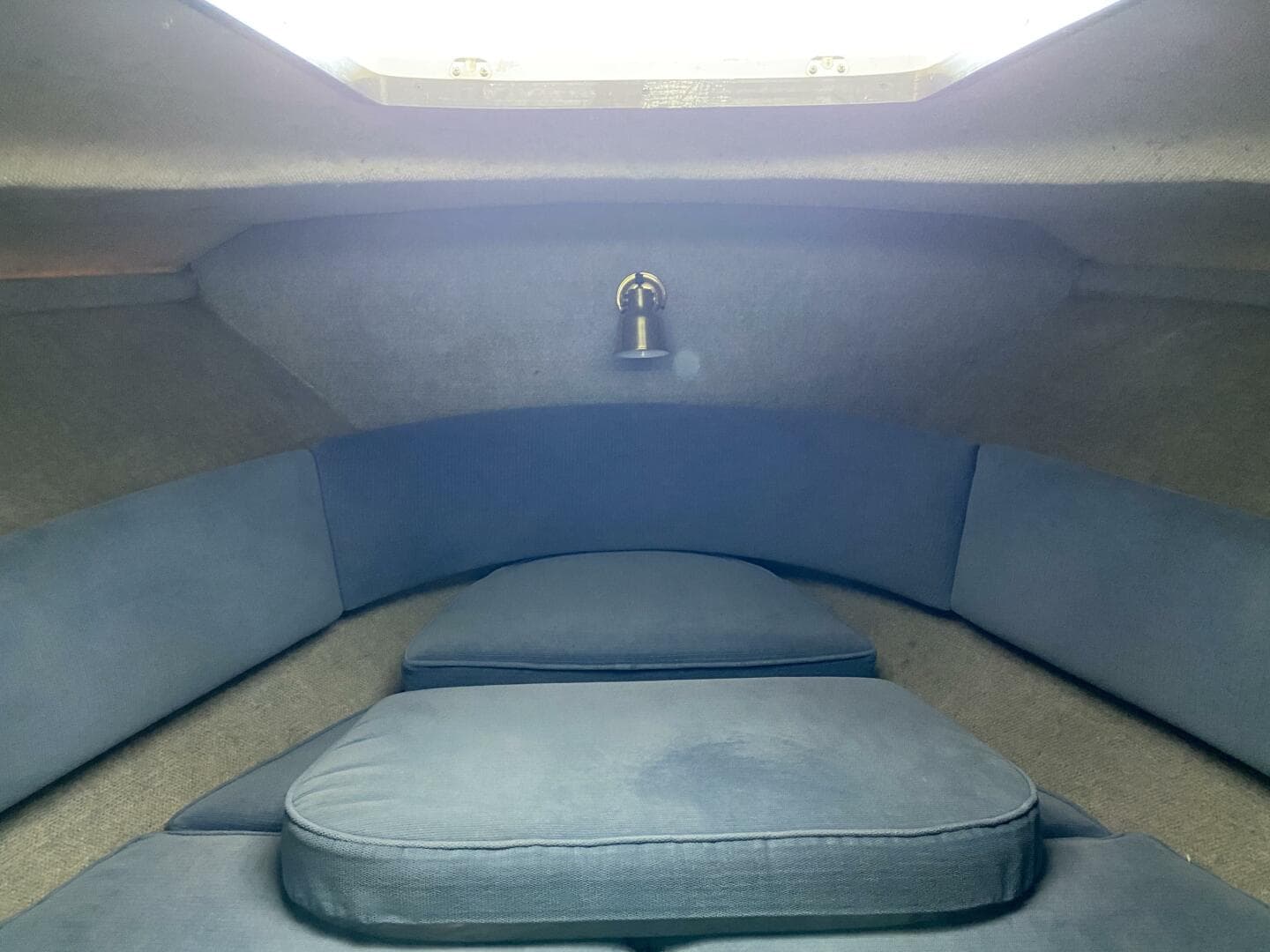 1985 Tiara Sport 2600 Continental