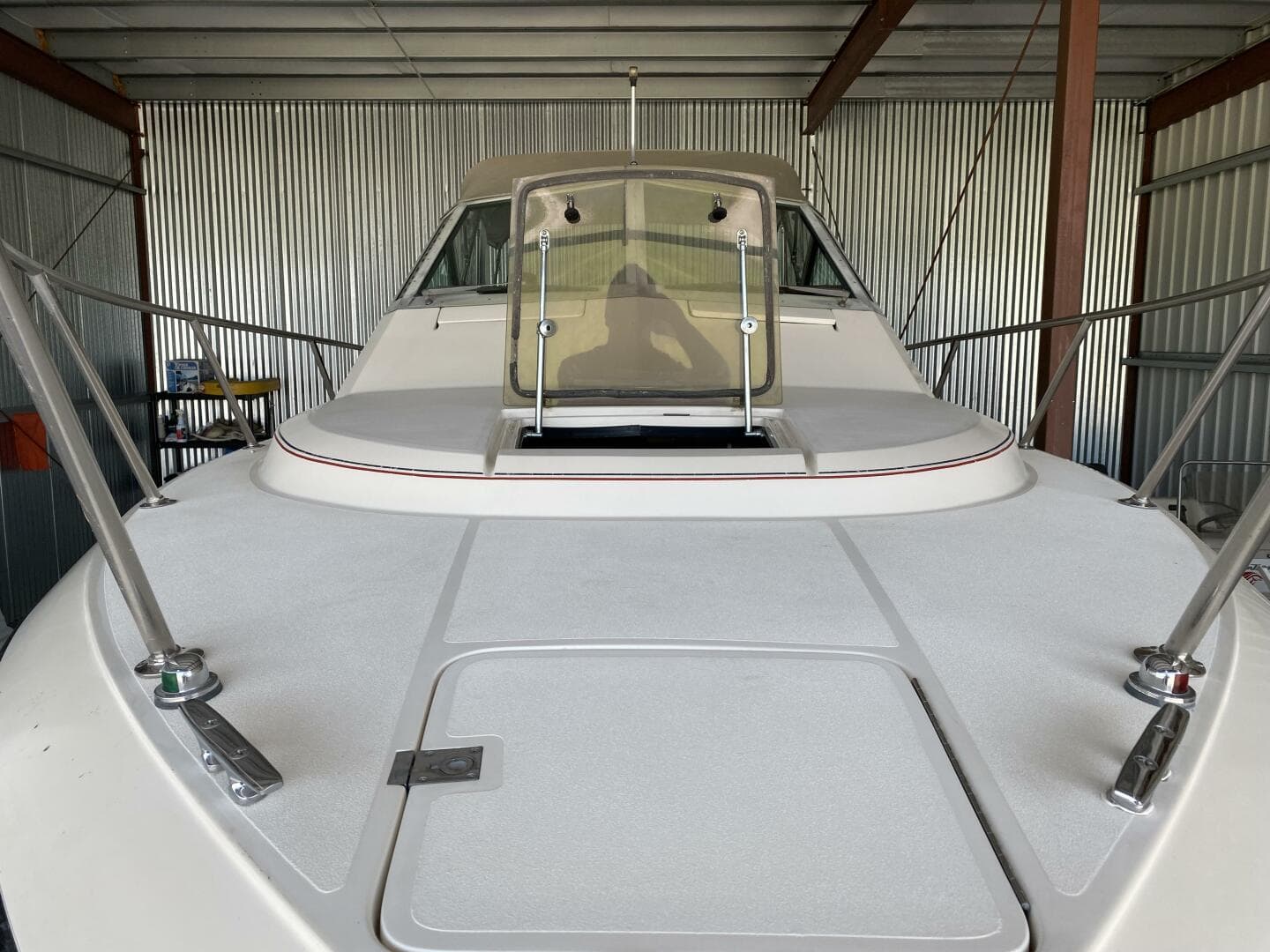 1985 Tiara Sport 2600 Continental