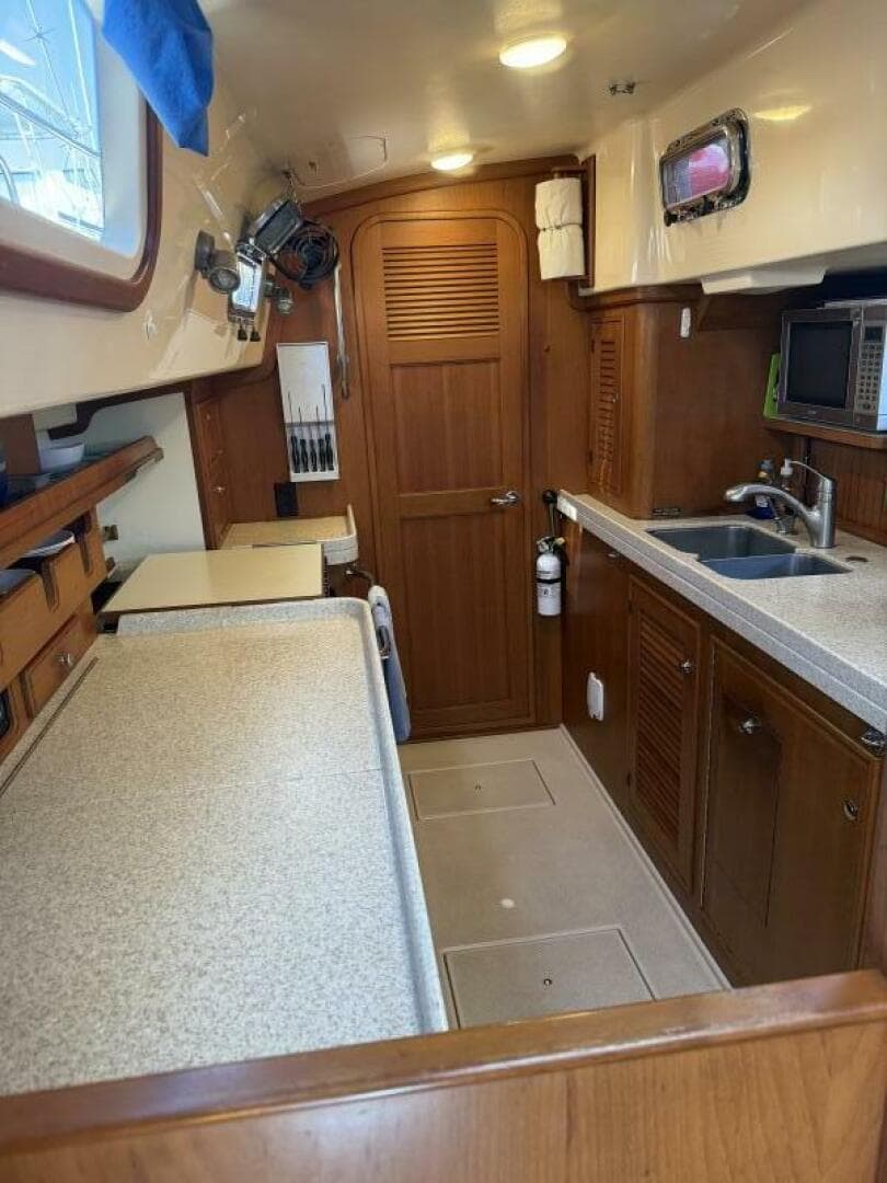 2005 Island Packet 445