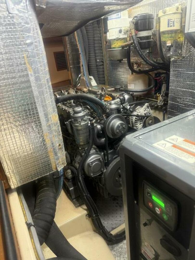 2005 Island Packet 445