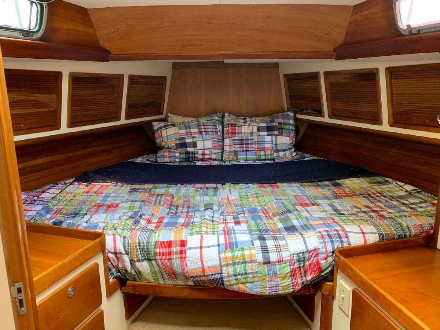 1995 Little Harbor 51