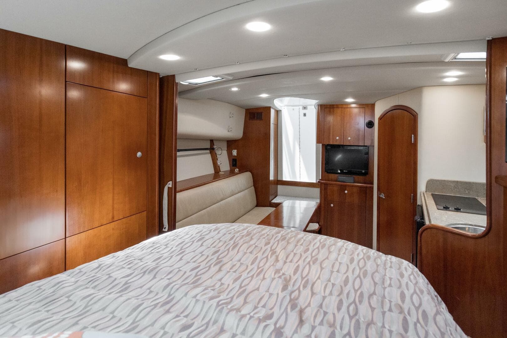 2011 34 Rampage IPS Drive Loose Screws Salon (3)