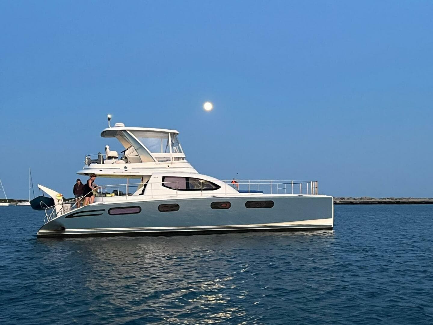 2012 Leopard 47 PC Owners' Version