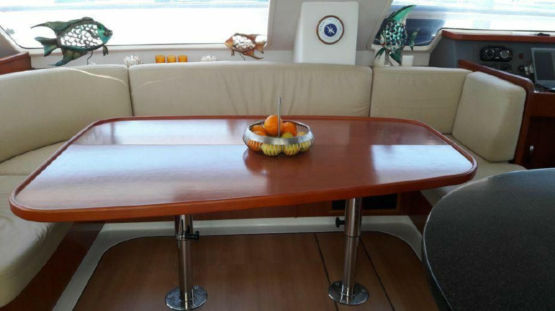 2012 Leopard 47 PC Owners' Version