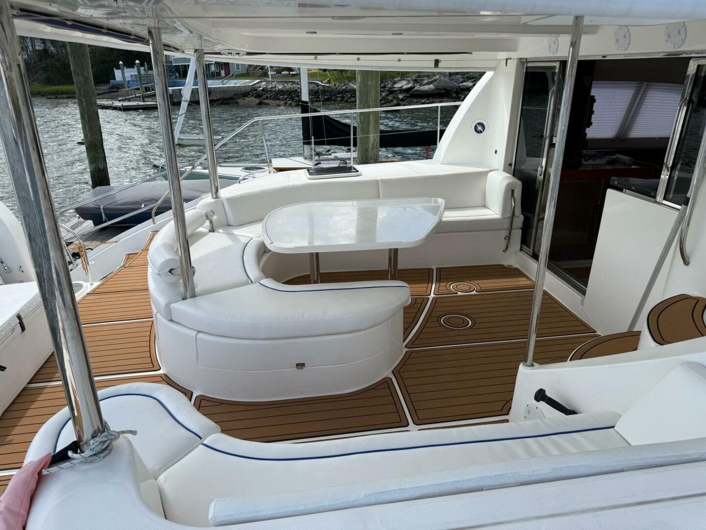 2012 Leopard 47 PC Owners' Version